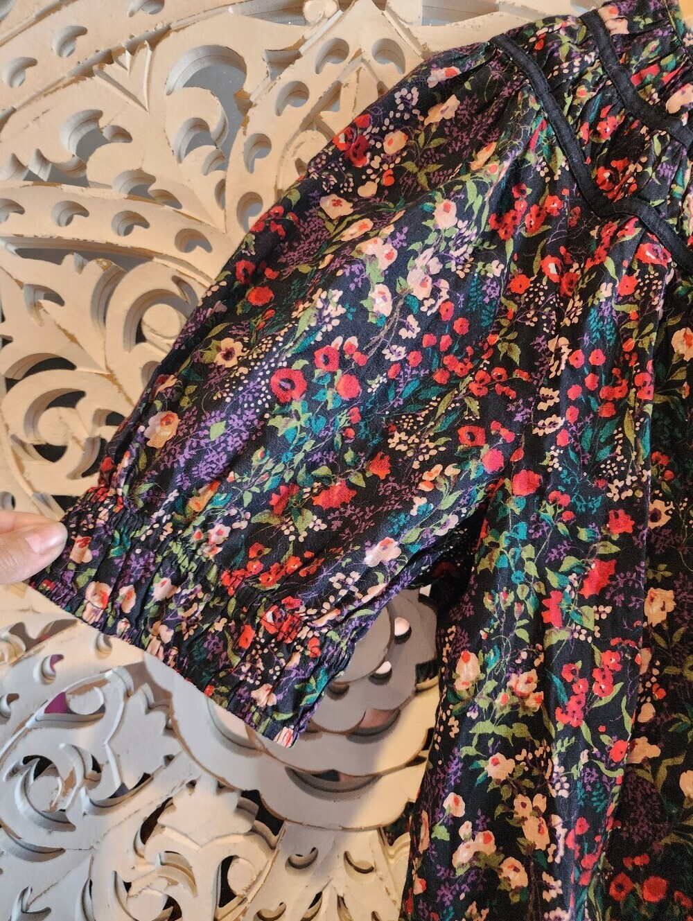THE GREAT. THE STORYTELLER TOP BLACK FLORAL WOMENS SIZE 3 LARGE - Picture 8 of 16